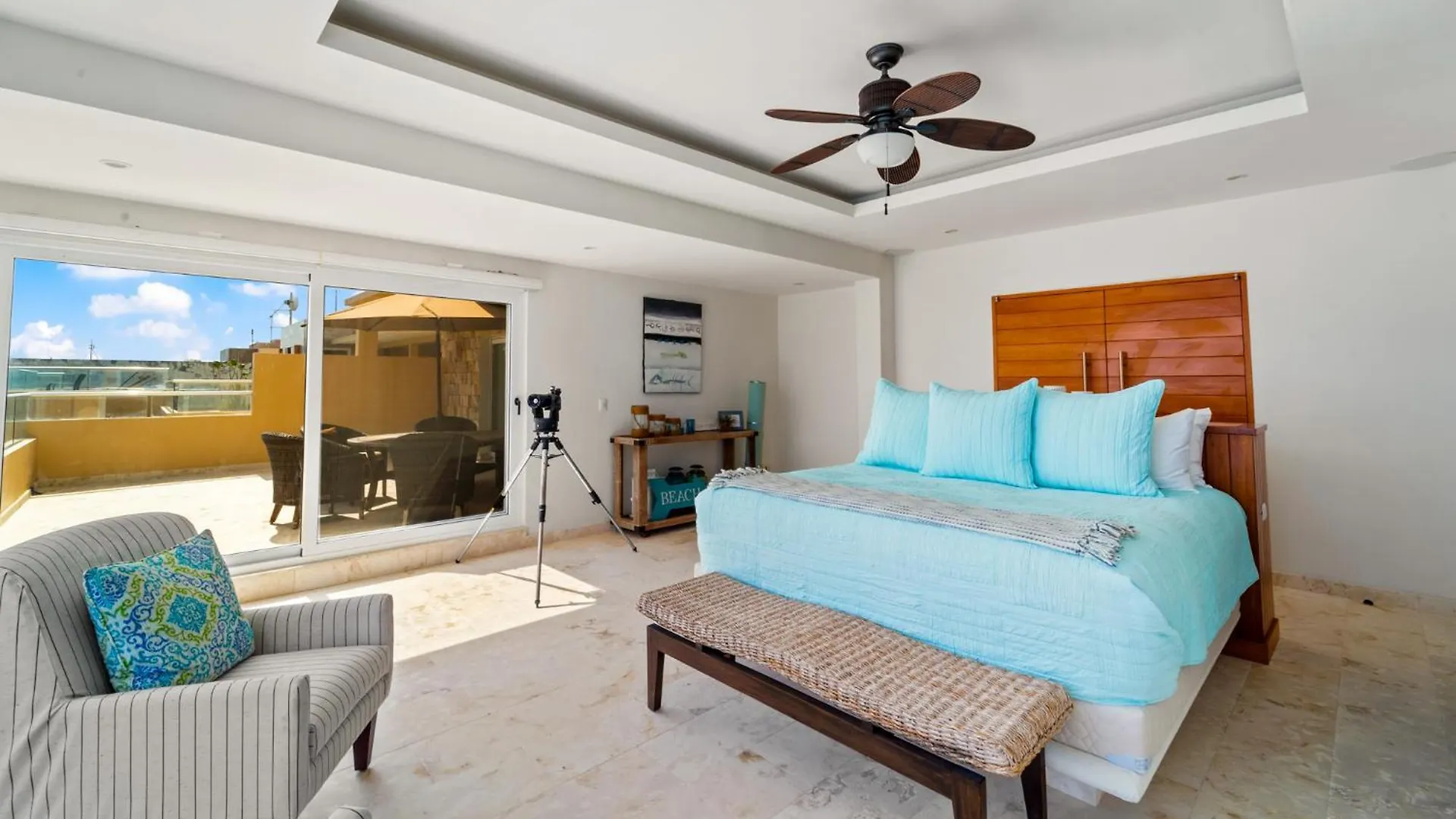 Apartment 360 Views, Waterfront Penthouse, Rooftop Pool Isla Mujeres Mexico